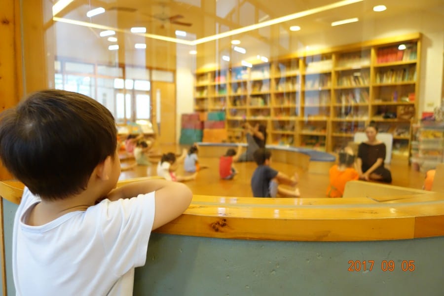 【台中幼稚園比較十】~經典人文藝術幼稚園(華美校)蒙特梭利、雙語教學、esl銜接(我最後的選擇)
